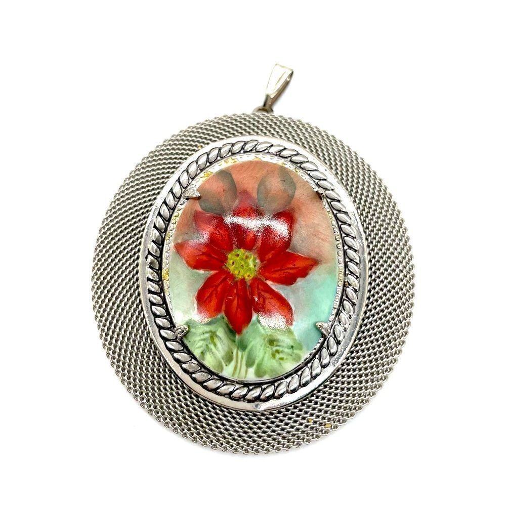 Vintage Victorian Pendant Silvertone & Porcelain